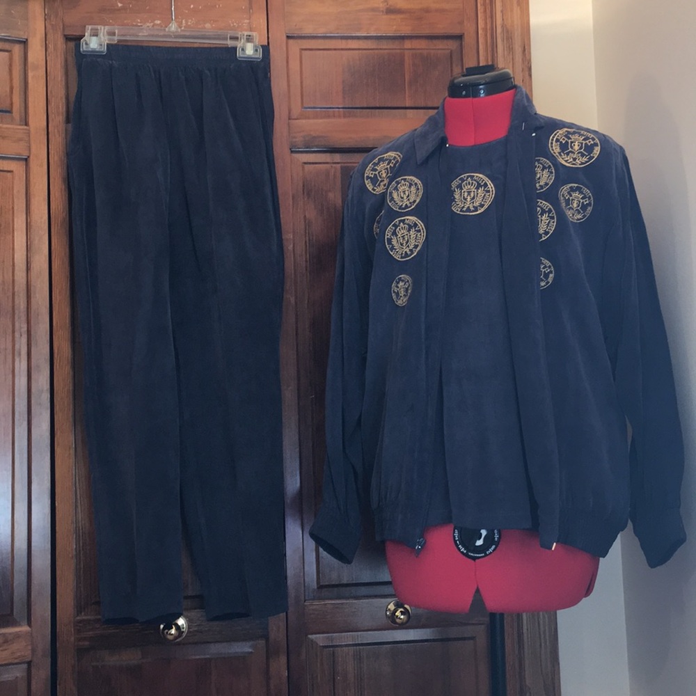 Cache Three Piece Tracksuit. - image 1